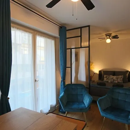 Apartamento 25 M2 Centre-ville Avec Balcon Et Wifi